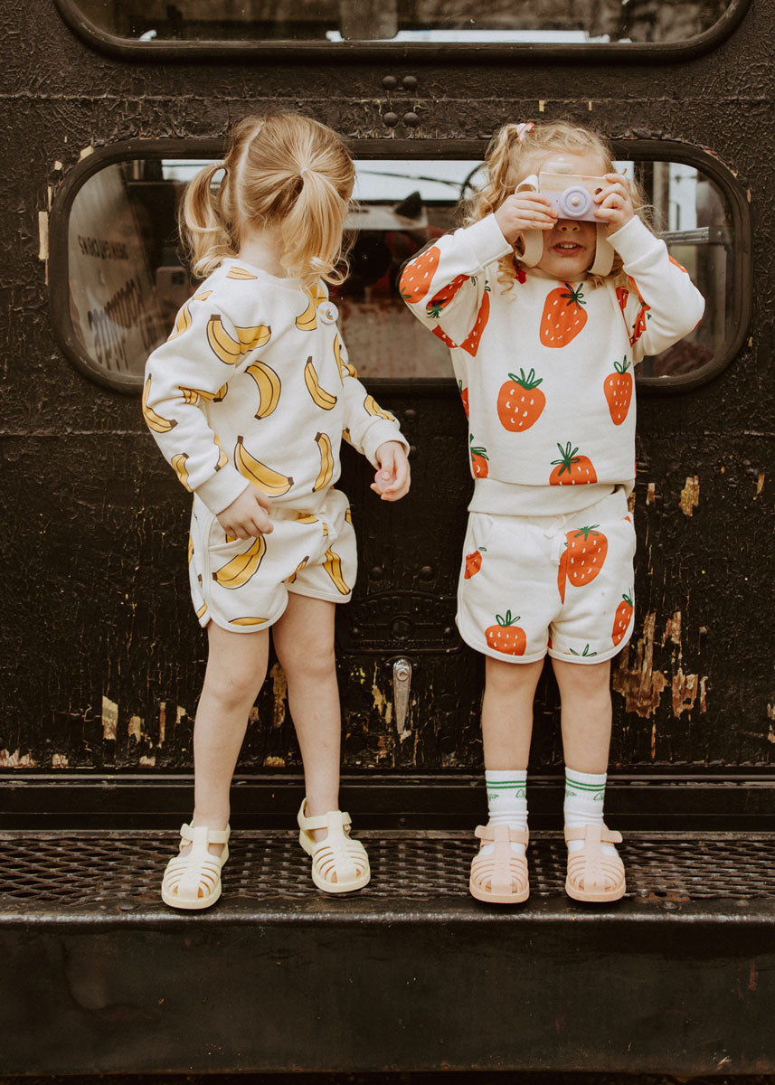 Printed Strawberries Sweatshorts Set