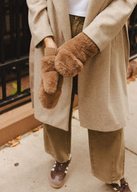 MAD HTR Faux Fur Mittens - Taupe