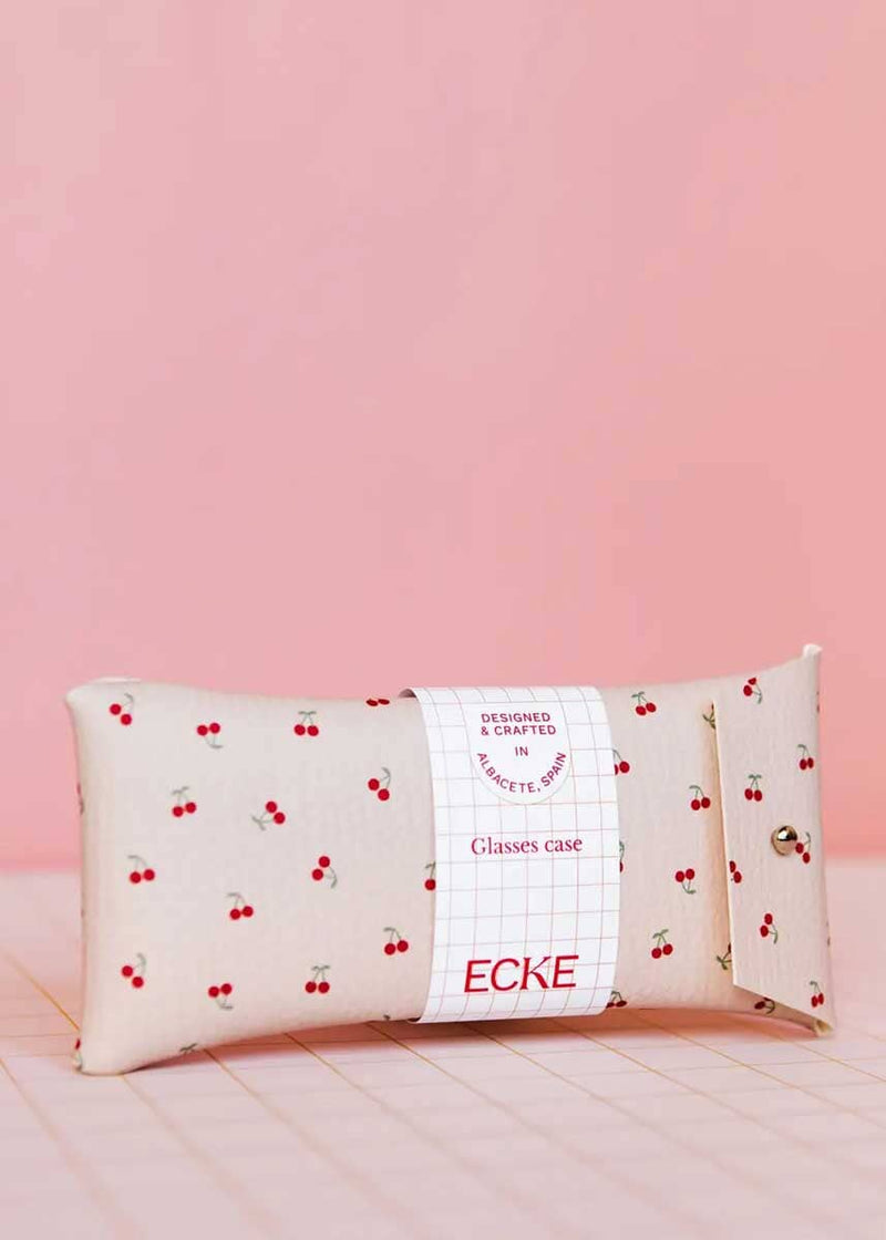 Nude Glasses Case